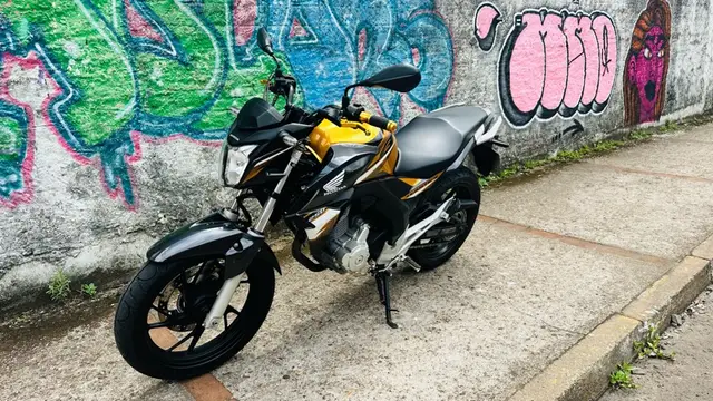 Moto Honda CB 250F Twister 2020 (ABS)