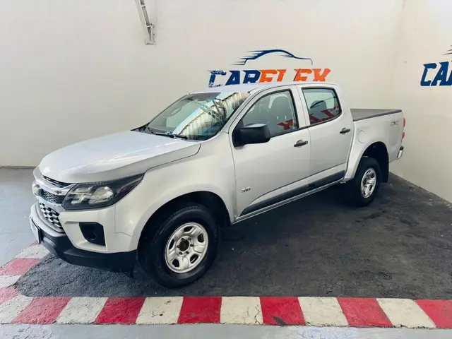 Carro Chevrolet S10 Cabine Dupla 2022 S10 2.8 CTDI LS 4WD (Cabine Dupla)