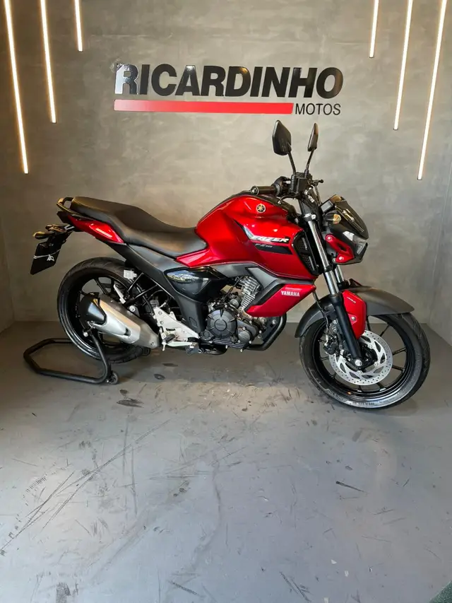Moto Yamaha YS 150 Fazer 2023 ED