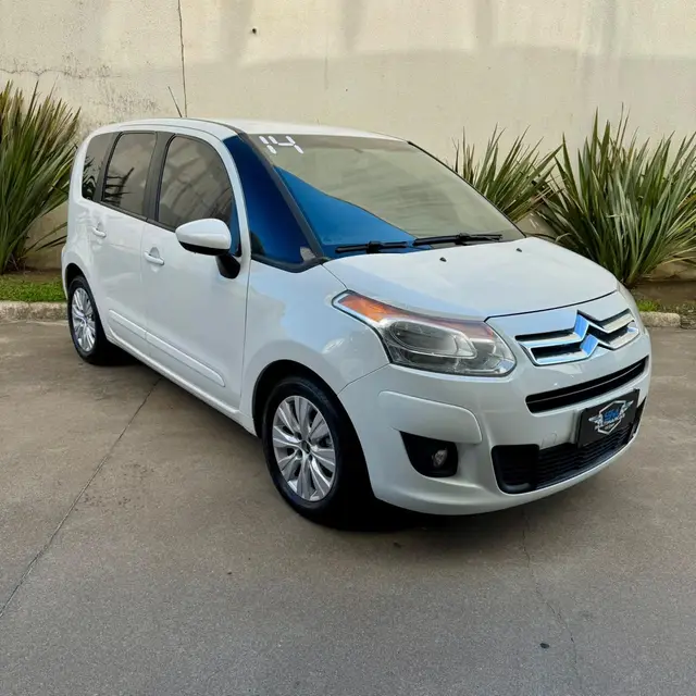 Carro Citroën C3 Picasso 2014 GLX 1.5 8V (Flex)