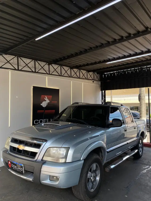Carro Chevrolet S10 Cabine Dupla 2010 S10 Executive 4x2 2.4 (Flex) (Cab Dupla)