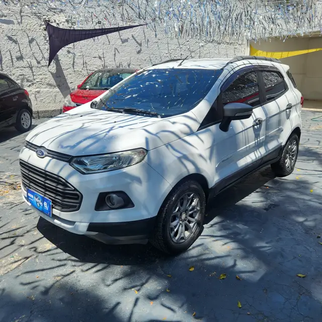 Carro Ford EcoSport 2014 Ecosport Freestyle 1.6 16V (Flex)
