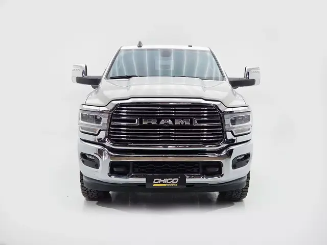 Carro Ram 2500 2023 Laramie 6.7 4X4