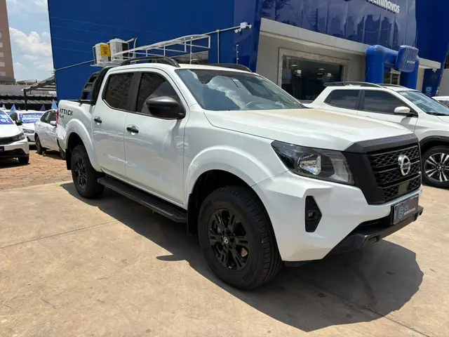 Carro Nissan Frontier 2024 Attack 2.3 Turbo 4x4