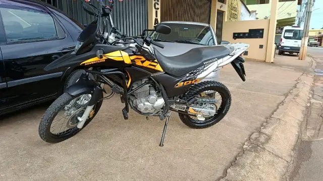 Moto Honda XRE 300 2017 (Flex)