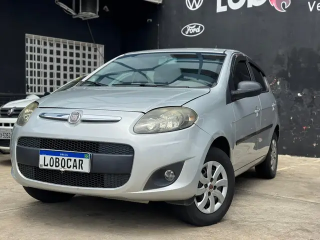 Carro Fiat Palio 2013 Attractive 1.0 Evo (Flex)