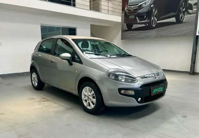 Carro Fiat Punto 2016 ATTRACTIVE ITALIA 1.4 F.Flex 8V 5p