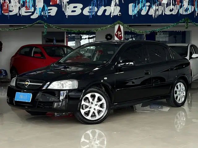 Carro Chevrolet Astra Hatch 2011 Advantage 2.0 (Flex)