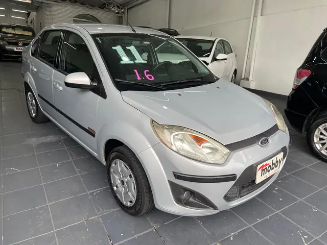 Carro Ford New Fiesta Hatch 2011 SE 1.6 16V (Flex)