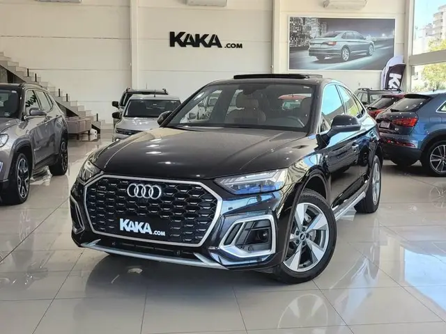 Carro Audi Q5 2022 Performance Black TFSIe