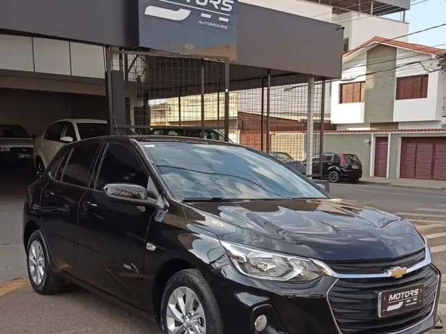 Carro Chevrolet Onix 2020 1.0 (Flex)