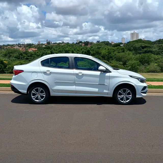 Carro Fiat Cronos 2020 1.3 Firefly (Flex)