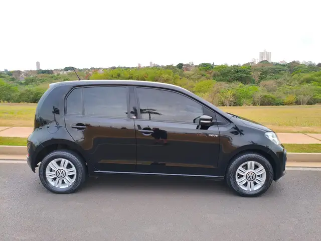 Carro Volkswagen Up! 2018 1.0 12v TSI E-Flex Move