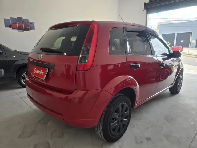 Carro Ford Fiesta Sedan 2013 1.0 (Flex)