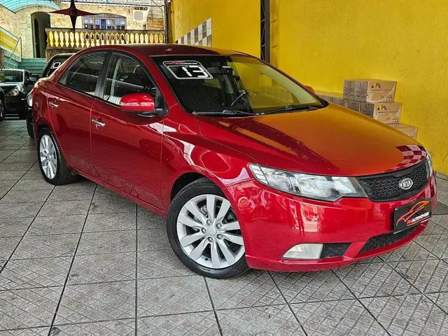 Carro Kia Cerato 2013 SX 1.6 16V (Aut)