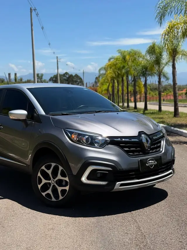 Carro Renault Captur 2022 Intense 1.3 Turbo CVT