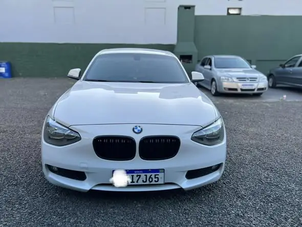 Carro BMW 118i 2014 118i 1.6 Sport