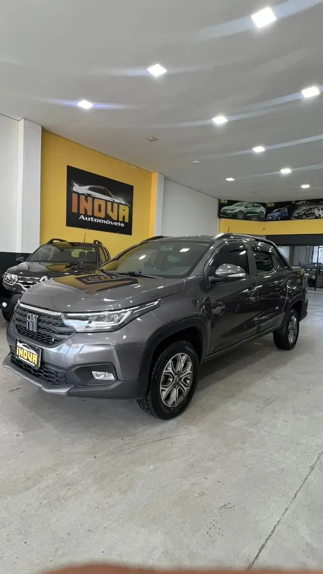 Carro Fiat Strada 2022 Volcano 1.3 CD (Flex)