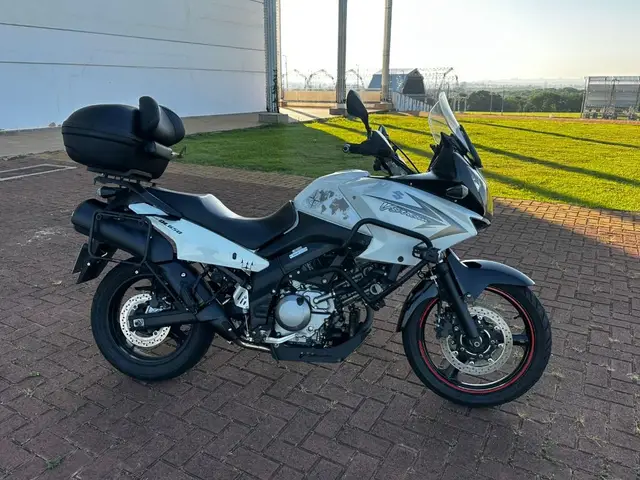 Moto Suzuki DL 650 2013 DL 650 V-Strom