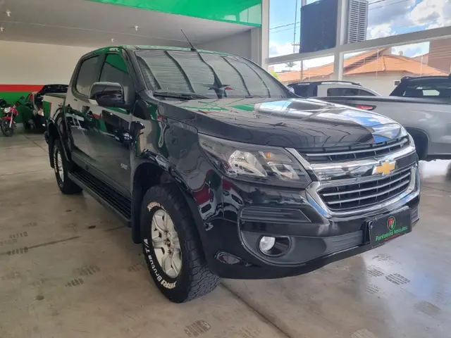 Carro Chevrolet S10 Cabine Dupla 2019 S10 2.5 ECOTEC SIDI LT 4x2 (Cabine Dupla) (Aut)
