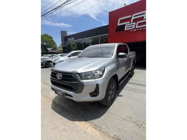 Carro Toyota Hilux Cabine Simples 2024 4x4 2.8 Diesel