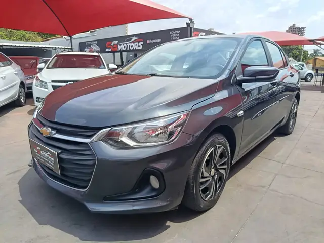 Carro Chevrolet Onix Plus 2024 LT 1.0