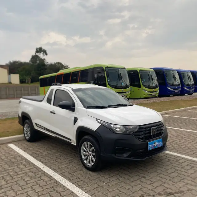 Carro Fiat Strada 2021 Endurance 1.4 CS (Flex)