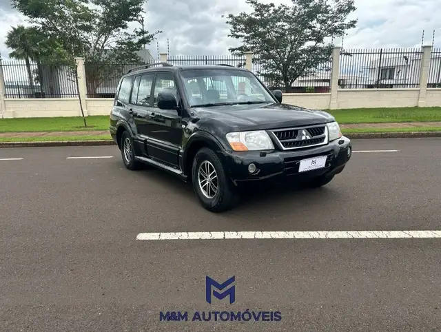 Carro Mitsubishi Pajero Full 2005 3.2 DI-D 5D HPE 4WD