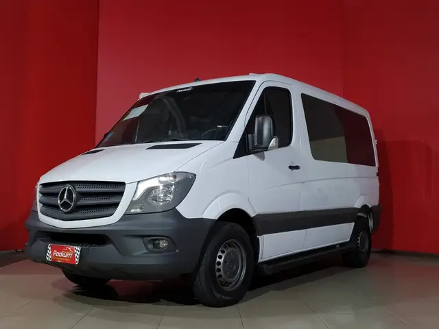 Carro Mercedes-Benz Sprinter 2019 VAN 415 CDI 9+1 Teto Baixo