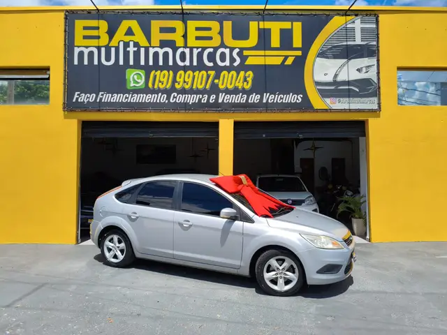 Carro Ford Focus Hatch 2011 GL 1.6 16V (Flex)