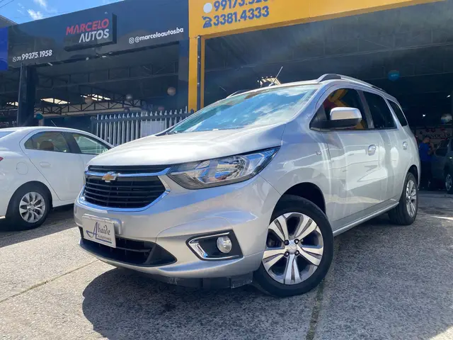 Carro Chevrolet Spin 2023 Premier 1.8 (Aut.)