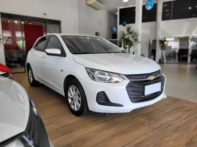 Carro Chevrolet Onix 2023 LT 1.0 Turbo (Aut.)