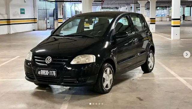 Carro Volkswagen Fox 2010 1.0 8V (Flex) 2p