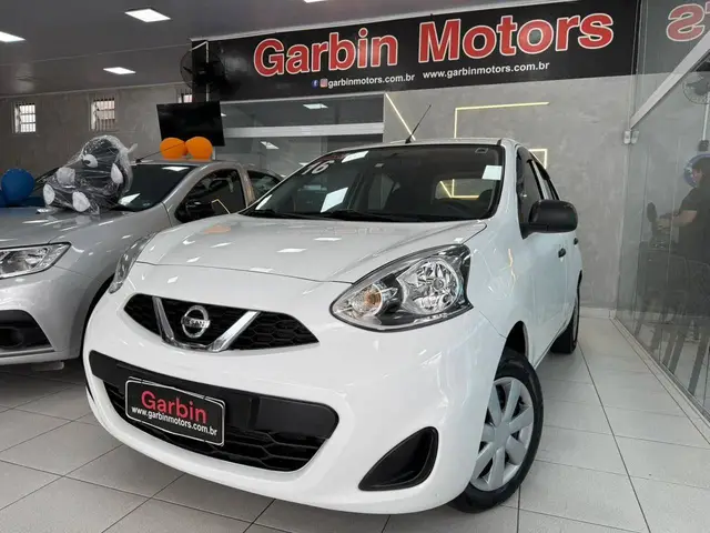Carro Nissan March 2016 1.0 12V (Flex)