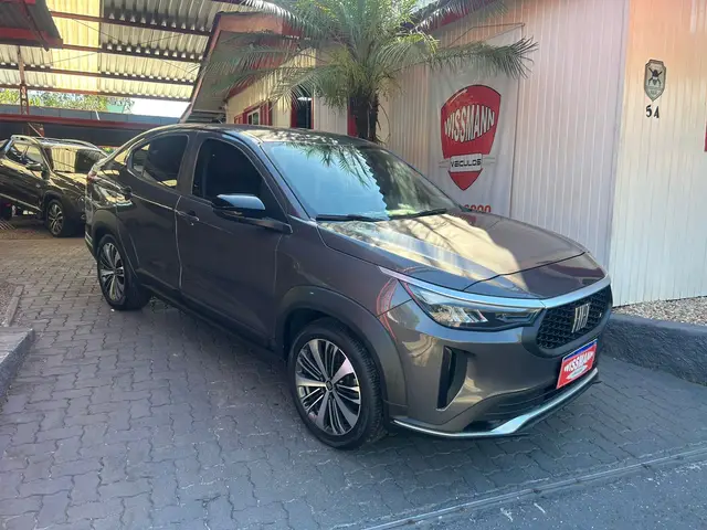 Carro Fiat Fastback 2024 Audace