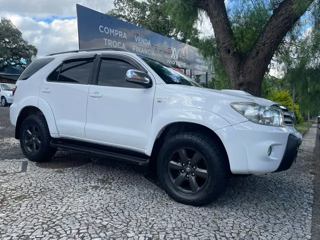Carro Toyota Hilux SW4 2011 SRV 4x4 3.0 Turbo  (aut)