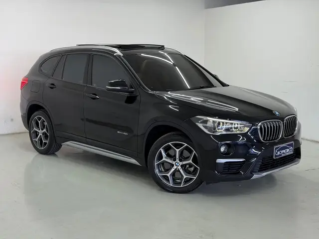 Carro BMW X1 2018 2.0 sDrive20i X-Line ActiveFlex