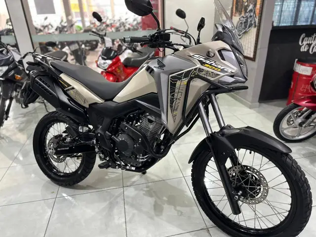 Moto Honda XRE Sahara 300 2025 Adventure