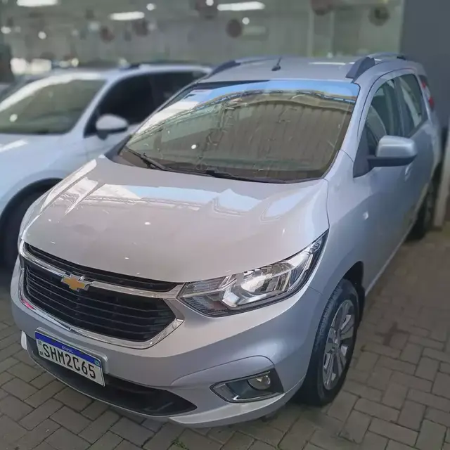 Carro Chevrolet Spin 2023 Premier 1.8 (Aut.)