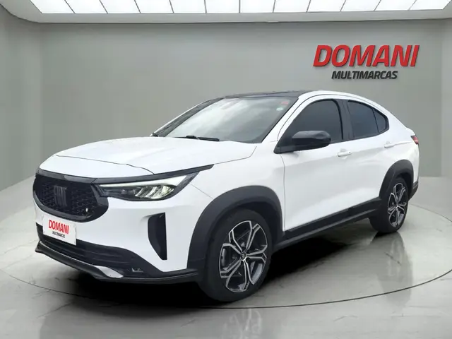 Carro Fiat Fastback 2025 Impetus T200 Hybrid