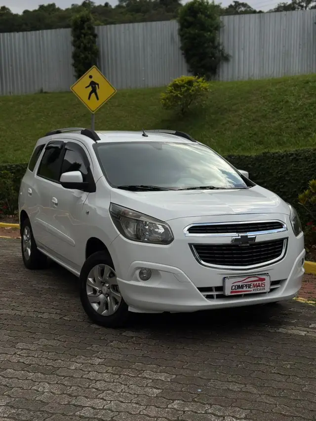 Carro Chevrolet Spin 2014 LTZ 7S 1.8 (Flex) (Aut)