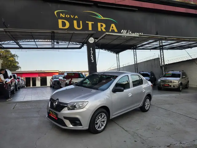 Carro Renault Logan 2024 Zen 1.0