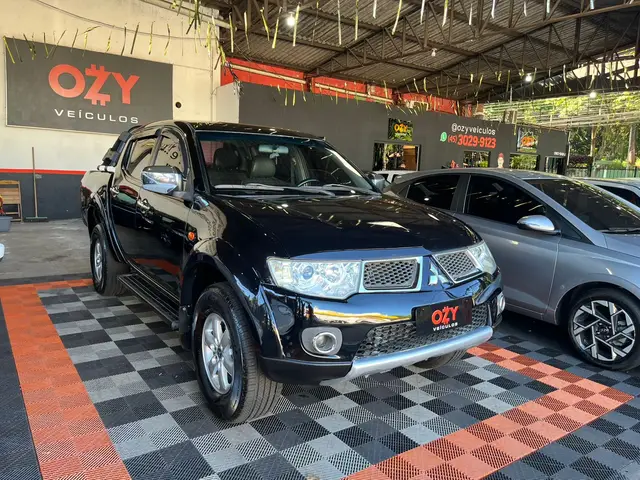 Carro Mitsubishi L200 Triton Sport 2013 3.2 DI-D 4x4 (Aut)