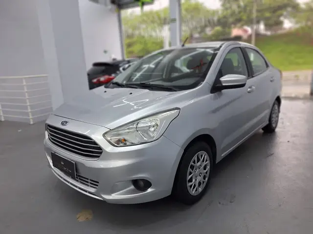 Carro Ford Ka Sedan 2018 SE 1.5 12v (Flex)