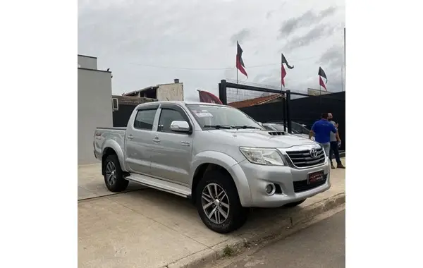 Carro Toyota Hilux Cabine Dupla 2014 Hilux 3.0 TDI 4x4 CD SRV (Aut)