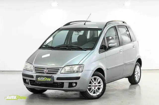 Carro Fiat Idea 2010 ELX 1.4 (Flex)