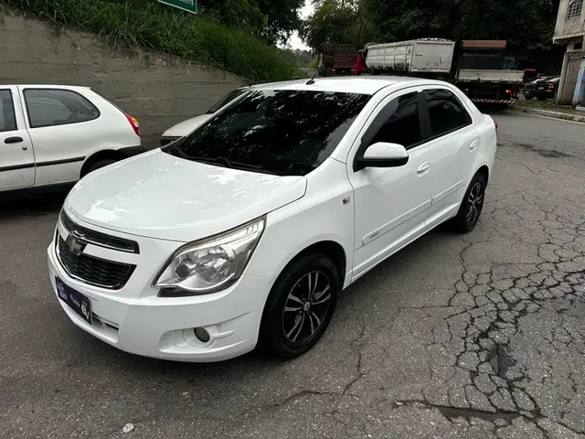 Carro Chevrolet Cobalt 2013 LTZ 1.4 8V (Flex)