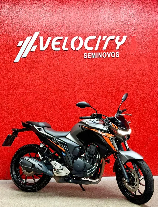 Moto Yamaha Fazer FZ25 2025 Connected