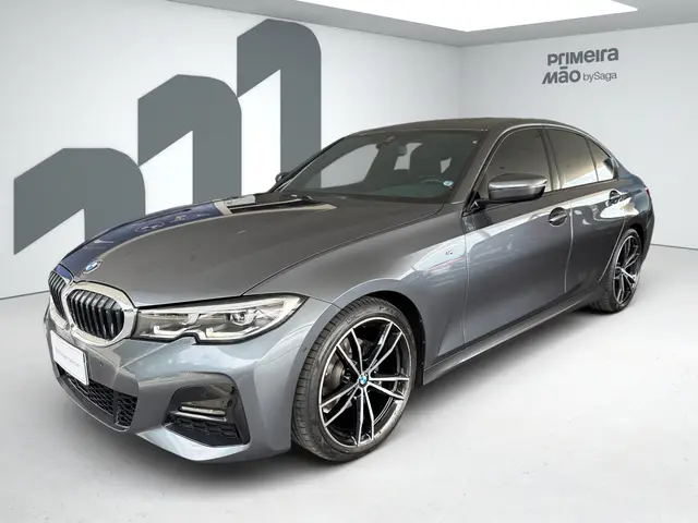 Carro BMW 320i 2022 M Sport 2.0 Turbo (Aut)