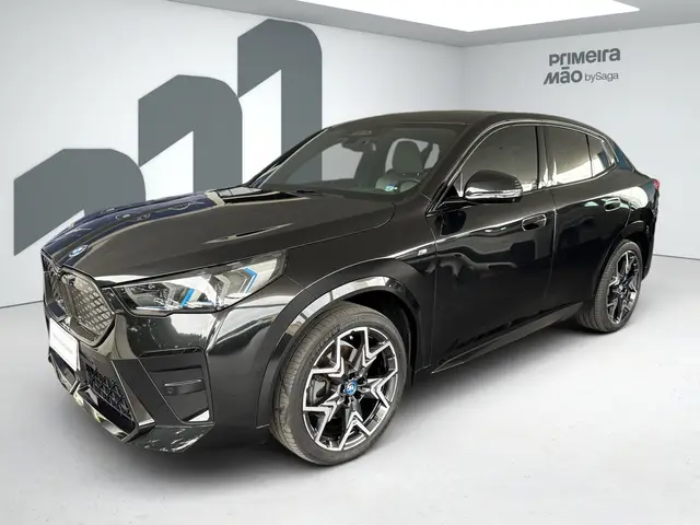 Carro BMW iX2 2024 xDrive30i M Sport (Aut.) (Elétrico)